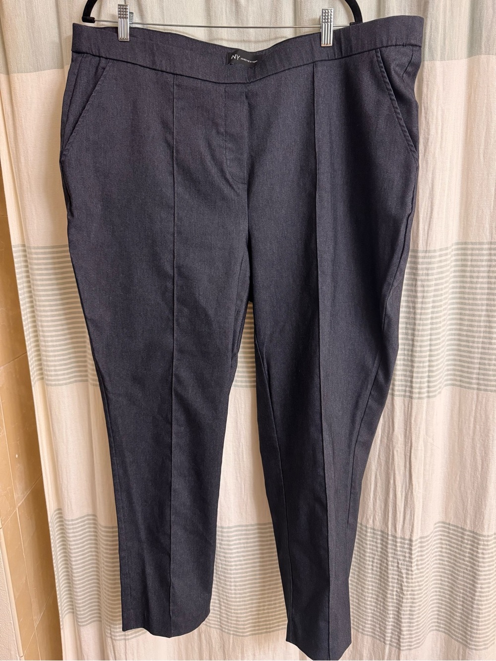 Jones New York Black Tailored Trousers